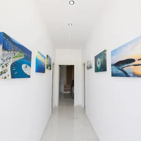 Bologna - Private Guest house Vlore